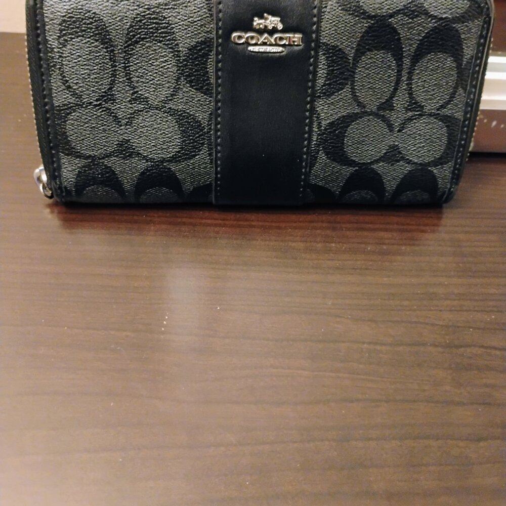 Used Coach wallet